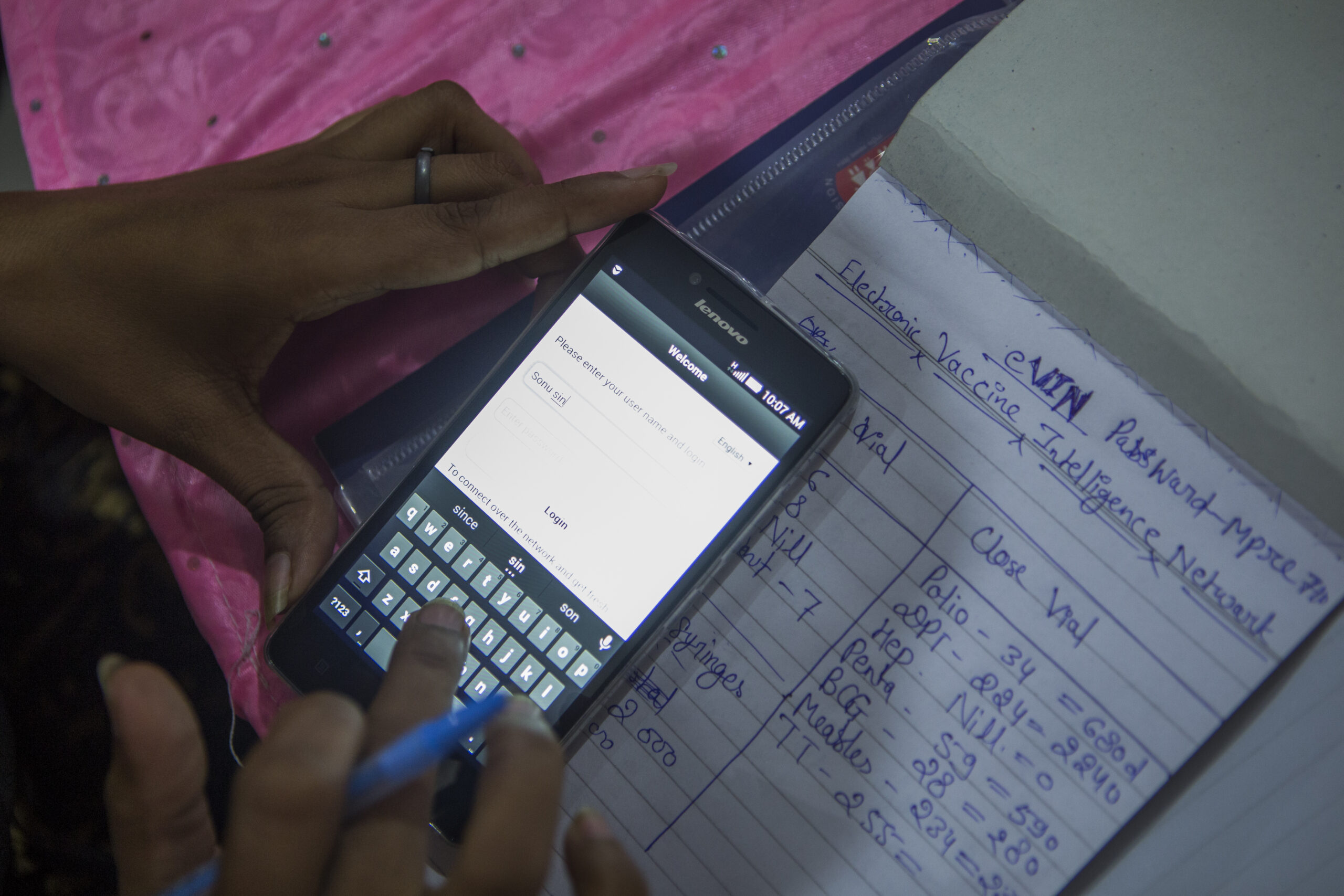 Health workers learn to use mobile apps on day two of the  district level training of  eVIN (Electronic Vaccination Intelligence Network) a GVI-HSS project. Cold Chain Handlers (CCH) and LINK workers, from the district Rewa in Madhya Pradesh attended the two day training,  introducing them to eVIN application to make data entries daily of vaccine issue and returns.   in Rewa, Madhyapradesh, India, October. 19, 2015. Photographer: UNDP India/2015/Prashanth Vishwanathan